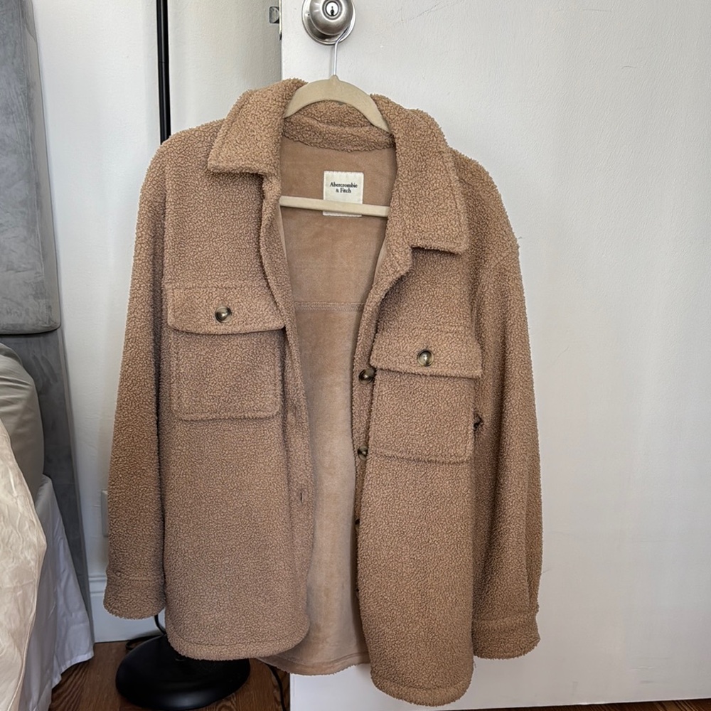 ABERCROMBIE & FITCH TEDDY JACKET